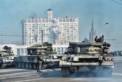 Украинский адмирал: Парламент Крыма должен был быть расстрелян как...