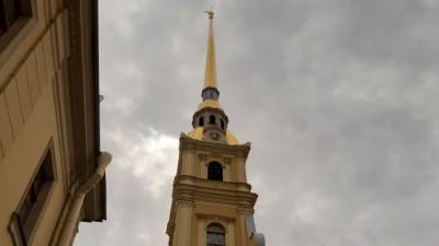 Петропавловский собор в Петербурге продолжит совершать богослужения