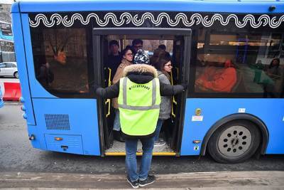 Около 220 тысяч человек перевезли автобусы в период закрытия участка Калужско-Рижской линии