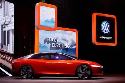 Volkswagen и BMW хотят потеснить Tesla