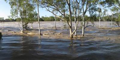 Тысячи австралийцев были эвакуированы из-за наводнений