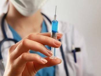 Кампания по вакцинации от коронавируса на Вологодчине буксует