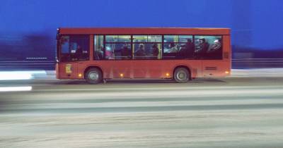 Транспорт в "красных" зонах: Кабмин дал полномочия местным властям ограничивать работу