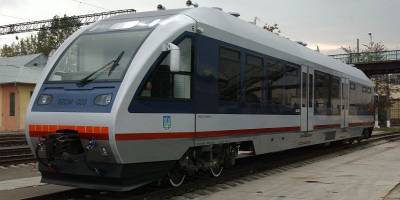 Укрзализныця заявила, что не будет вводить автоматический транспортный локдаун в регионах красной зоны - ТЕЛЕГРАФ