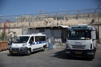 Мафия пытается запугать Управление тюрем Израиля