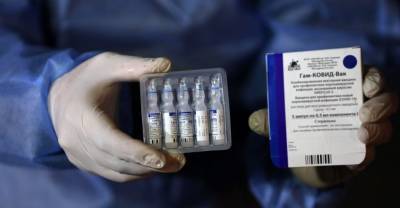 Путин заявил об абсолютной надёжности и безопасности российских вакцин от ковида