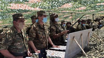 Глава Генштаба ВС Армении заявил о нейтралитете армии в политических вопросах