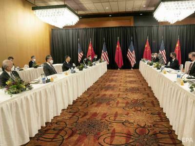 Представители США и Китая на встрече в Аляске обменялись резкими упреками – СМИ