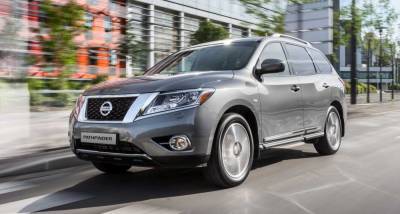 Компания Nissan отзывает в РФ 4,4 тысячи автомобилей Pathfinder из-за проблем со стоп-сигналами