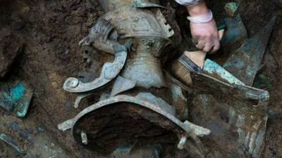 В Китае нашли золотую маску возрастом 3000 лет
