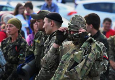 Бойцы "Правого сектора" замечены у линии соприкосновения в Донбассе