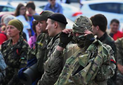 В ЛНР заявили о прибытии в Донбасс боевиков "Правого сектора"
