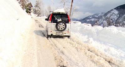 Снег и проливной дождь создали проблемы в высокогорной Аджарии