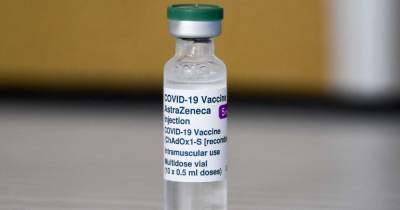 Известный врач Дубров назвал основную причину отказа медиков от вакцинации против COVID-19
