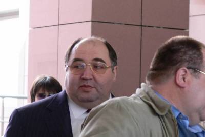 Бориса Шпигеля на носилках госпитализировали из Басманного суда