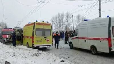 Два человека пострадали от хлопков газа в подмосковной деревне