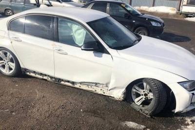 Пьяный сотрудник смоленской автомойки разбил BMW клиента