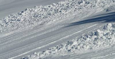 В Хибинах сошла лавина, под снежной массой могут находиться 15 человек