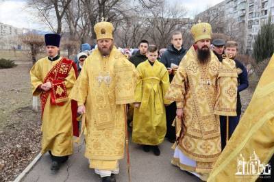 Крестные ходы УПЦ в Украине: нас притесняют, но нас становится больше