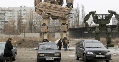 Бедный, брошенный и грязный. Как живет Донецк под боевиками и кто внушает дончанам идеи о войне