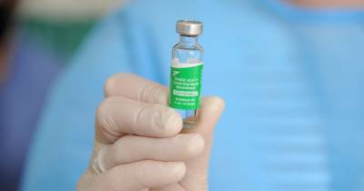 Венгрия одобрила использование индийской вакцины Covishield