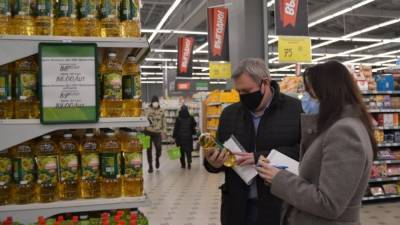 «Заморозка» цен на сахар и масло будет продлена в России