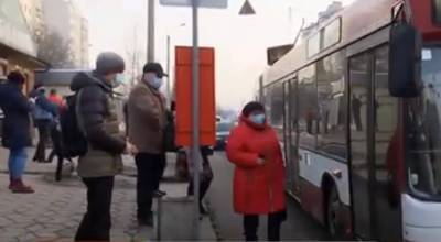 Будут запрещаться перевозки: Кабмин решил судьбу общественного транспорта в "красных" зонах