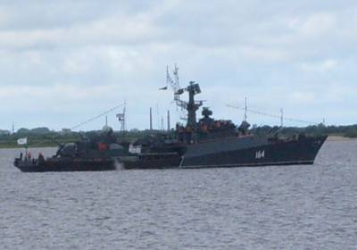 Российские противолодочные корабли проведут учения в Черном море