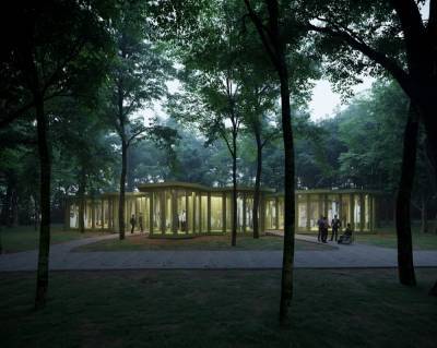 Установка социального центра началась в нижегородском парке «Швейцария»