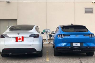 Представитель Ford назвал автопилот Tesla Full Self-Driving «‎фантомным» продуктом