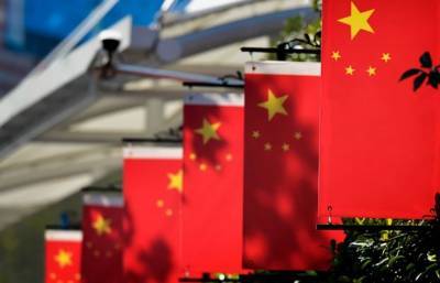 «Хватит читать нам нотации»: Китай вводит ответные санкции против Евросоюза