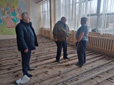 В Кардымовской школе начался ремонт