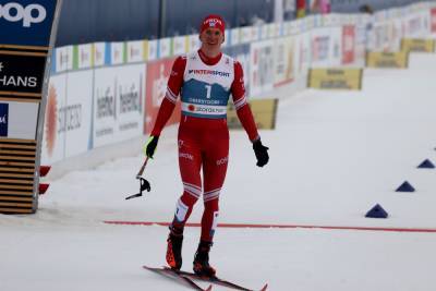 Большунов на чемпионате России побежит спринт и скиатлон