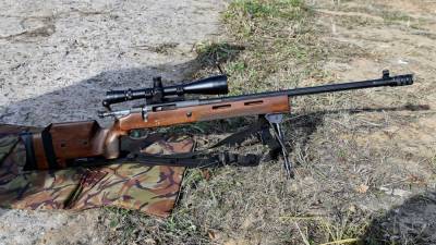 Украинский снайпер застрелил мирного жителя на западе Донецка