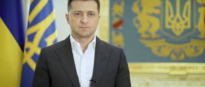 Зеленский пообещал открыть денежные счета всем украинским детям