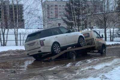 В Ярославле одна улица за день сгубила несколько авто