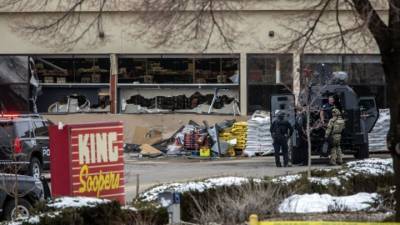 Жертвами стрельбы в супермаркете в Колорадо стали 10 человек