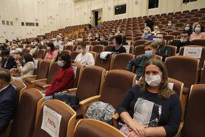 Мэрия Томска назвала симфонический концерт при поддержке губернатора в разгар пандемии несогласованным
