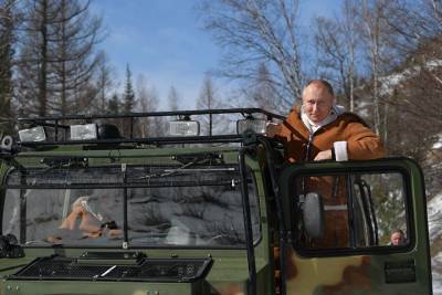 «Мы обречены»: британцы оценили выходные Путина в тайге