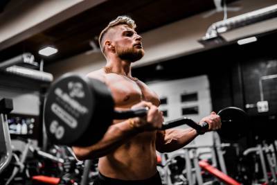Какие мышцы следует тренировать мужчине, чтобы нравиться женщинам