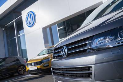 Volkswagen планирует построить в Европе шесть заводов по производству аккумуляторных батарей