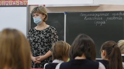 В Госдуме предложили увеличить зарплаты учителей