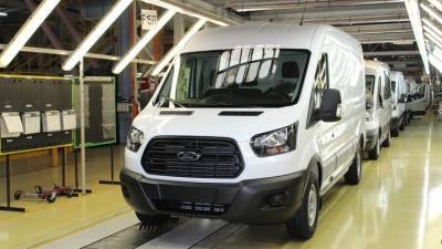 В России начнут серийный выпуск электрического Ford Transit