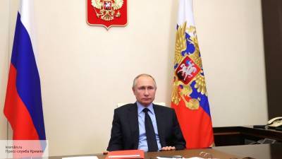 Марков объяснил, почему Путин привился «неизвестной» вакциной