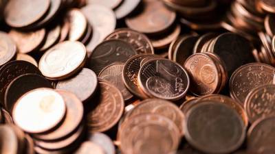 Курс евро превысил 90 рублей впервые с 1 марта