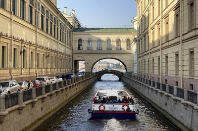Санкт-Петербург стал одним из лидеров программы туристического кешбэка
