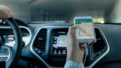 "Яндекс.Навигатор" начал предупреждать водителей об опасных участках дороги