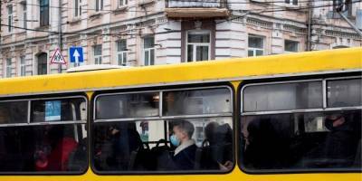 В Киеве могут ввести спецпропуска для проезда в общественном транспорте: власти назвали условие