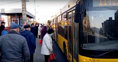 Локдаун в Киеве: у Кличко рассказали, будут ли вводить спецпропуска для транспорта