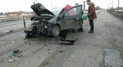 «Запах алкоголя даже в машине»: в Ярославле две иномарки превратились в фарш из металла